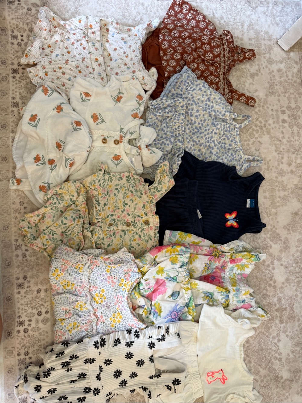 BUNDLE 10 Mixed Baby Girls Clothing Lot - Matching Sets/Outfits